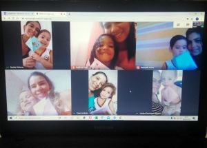 COMEMORAÇÃO AO DIA DAS MÃES