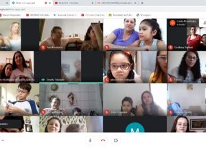 COMEMORAÇÃO AO DIA DAS MÃES