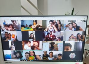 COMEMORAÇÃO AO DIA DAS MÃES