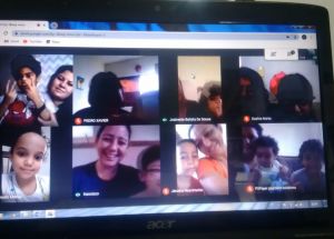 COMEMORAÇÃO AO DIA DAS MÃES