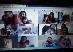 COMEMORAÇÃO AO DIA DAS MÃES