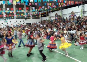 XVI ARRAIÁ DO COLÉGIO FÊNIX UMA FESTA DE MUITA ALEGRIA E INTERAÇÃO