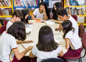 O COLÉGIO FÊNIX É REFERÊNCIA DE ENSINO E APROVAÇÃO 