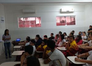Palestra com a Psicóloga Rejane e o Prof. Sales sobre a adolescência.