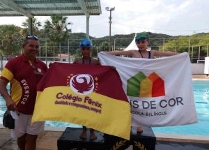 Colégio Fênix no Jerninhos