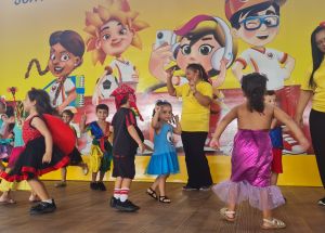 Carnaval do Colégio Fênix