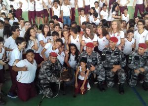 APRESENTAÇÃO DA POLICIA MILITAR