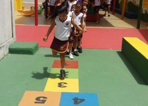 Hora de brincar no parque! 