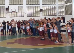 COMEMORAÇÃO DO DIA DO VOVÔ E DA VOVÓ