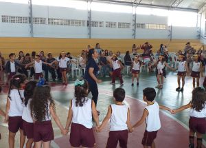 COMEMORAÇÃO DO DIA DO VOVÔ E DA VOVÓ