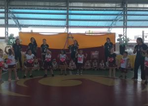 COMEMORAÇÃO DO DIA DO VOVÔ E DA VOVÓ